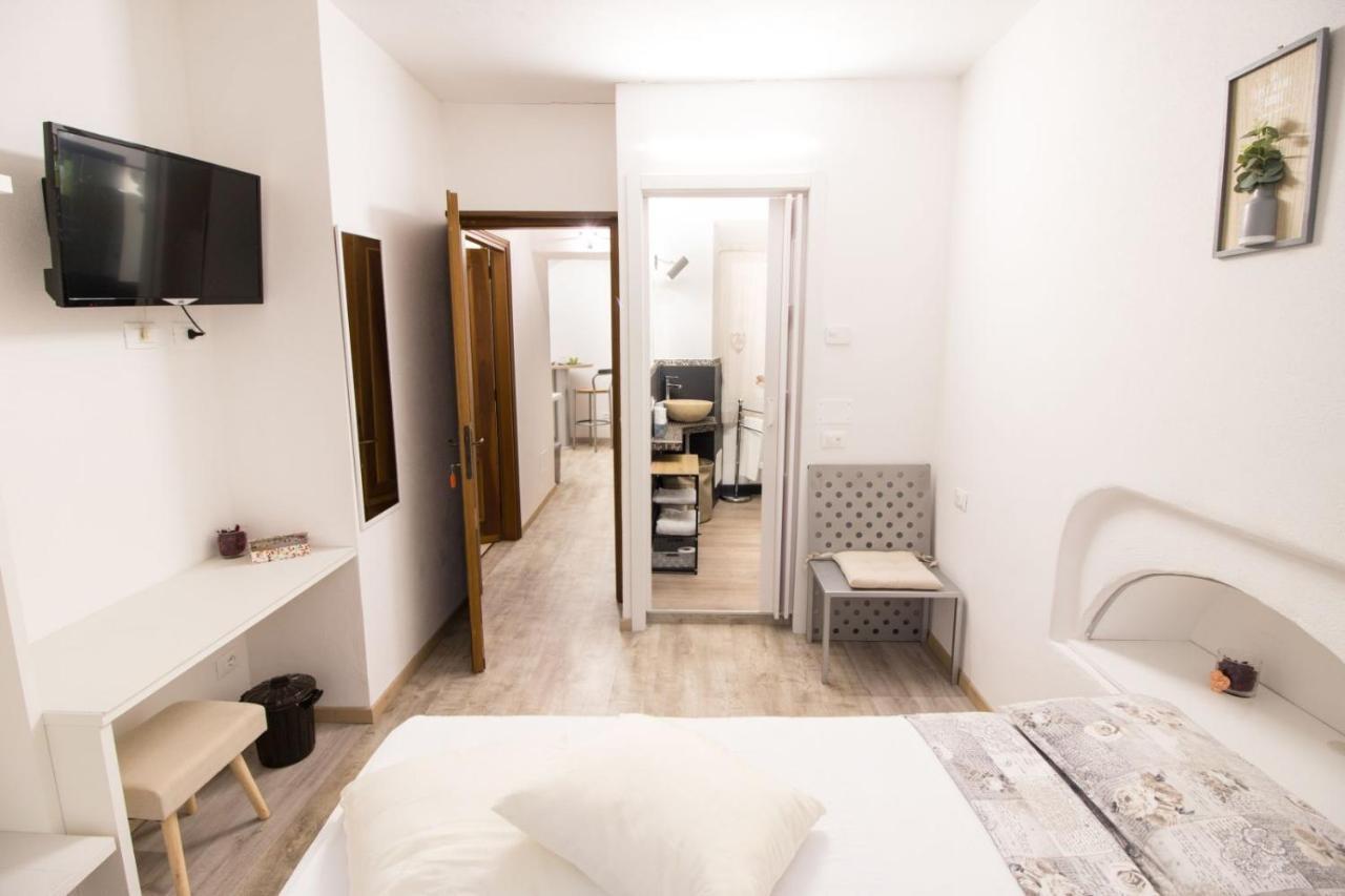 Loft & Espace Maison 1706 Lago Orta بورجومانارو المظهر الخارجي الصورة